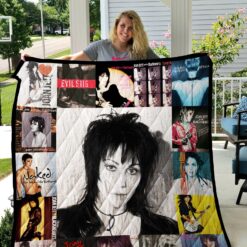 Joan Jett Blanket Quilt Rze1