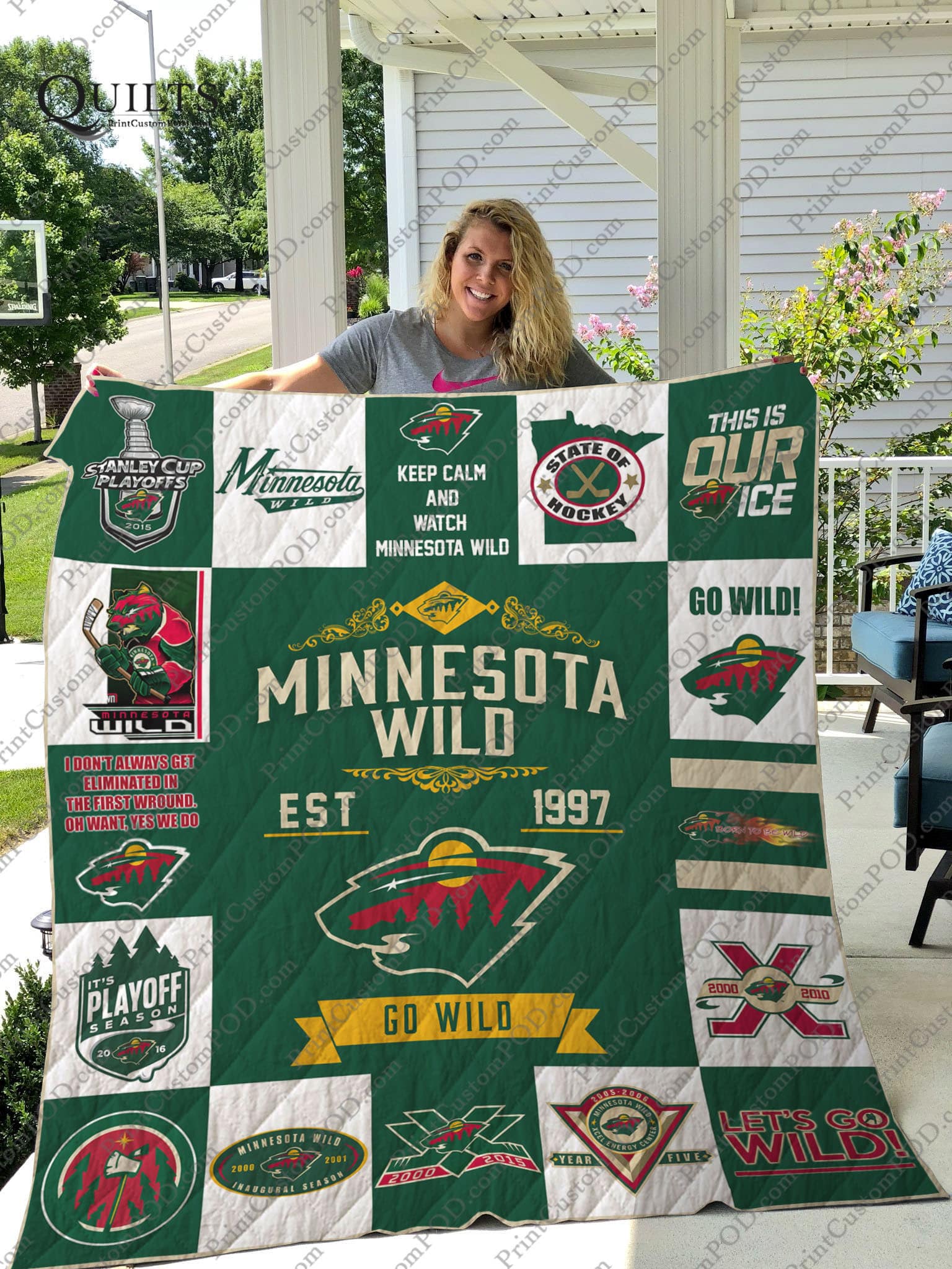 Minnesota Wild Quilt Blanket B23