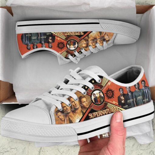Supernatural Low Top Shoes Rze1