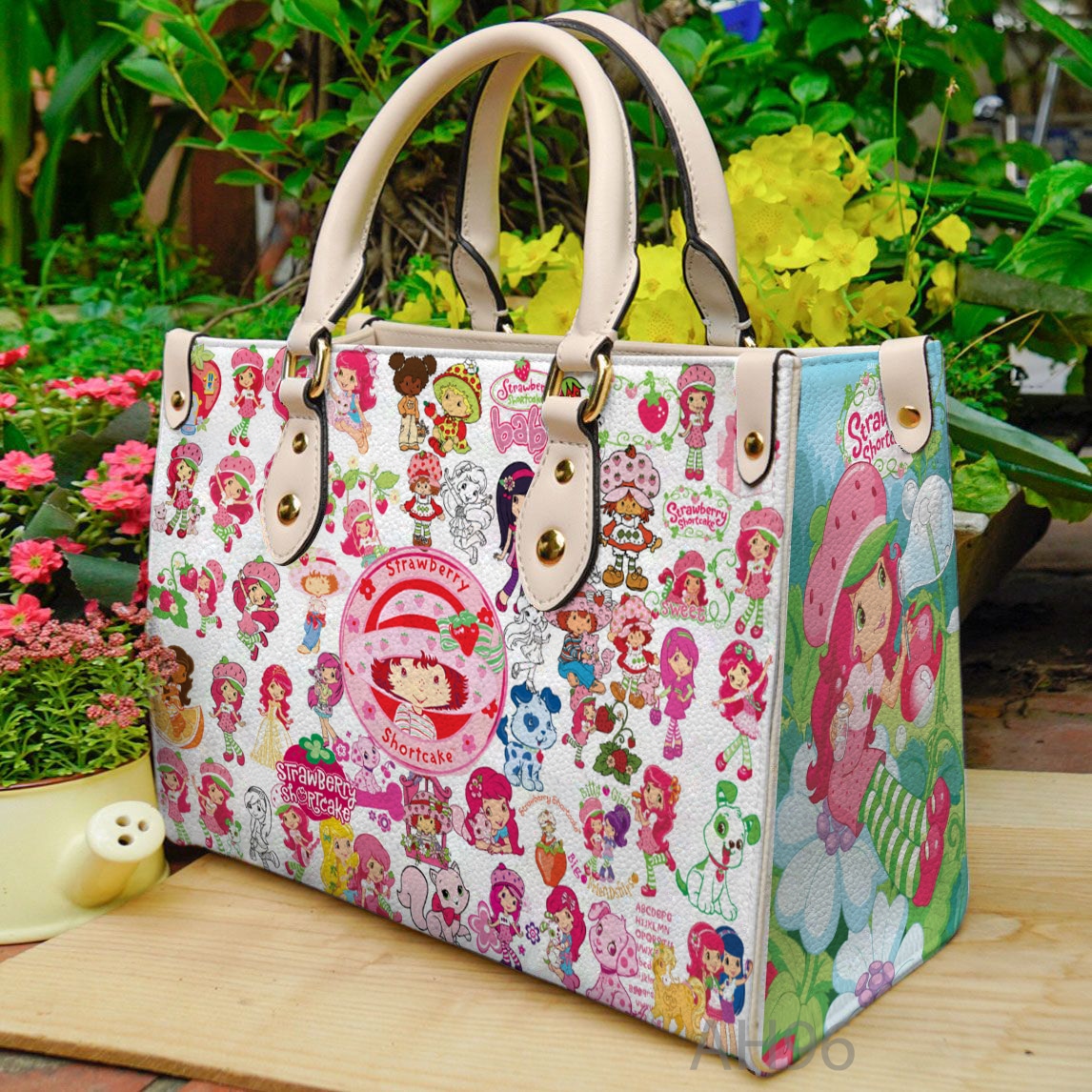 Strawberry Shortcake Leather HandBag B21