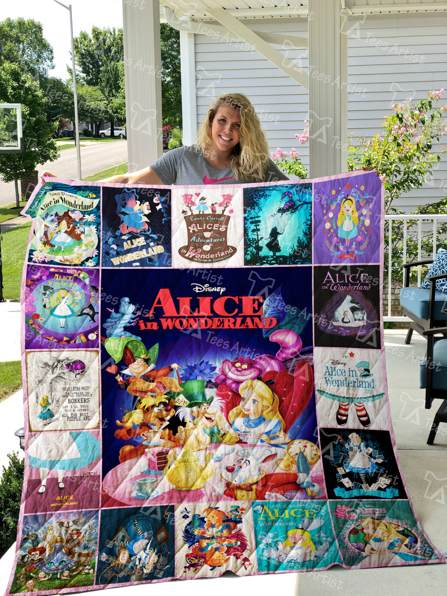 Alice in Wonderland Blanket Quilt B23