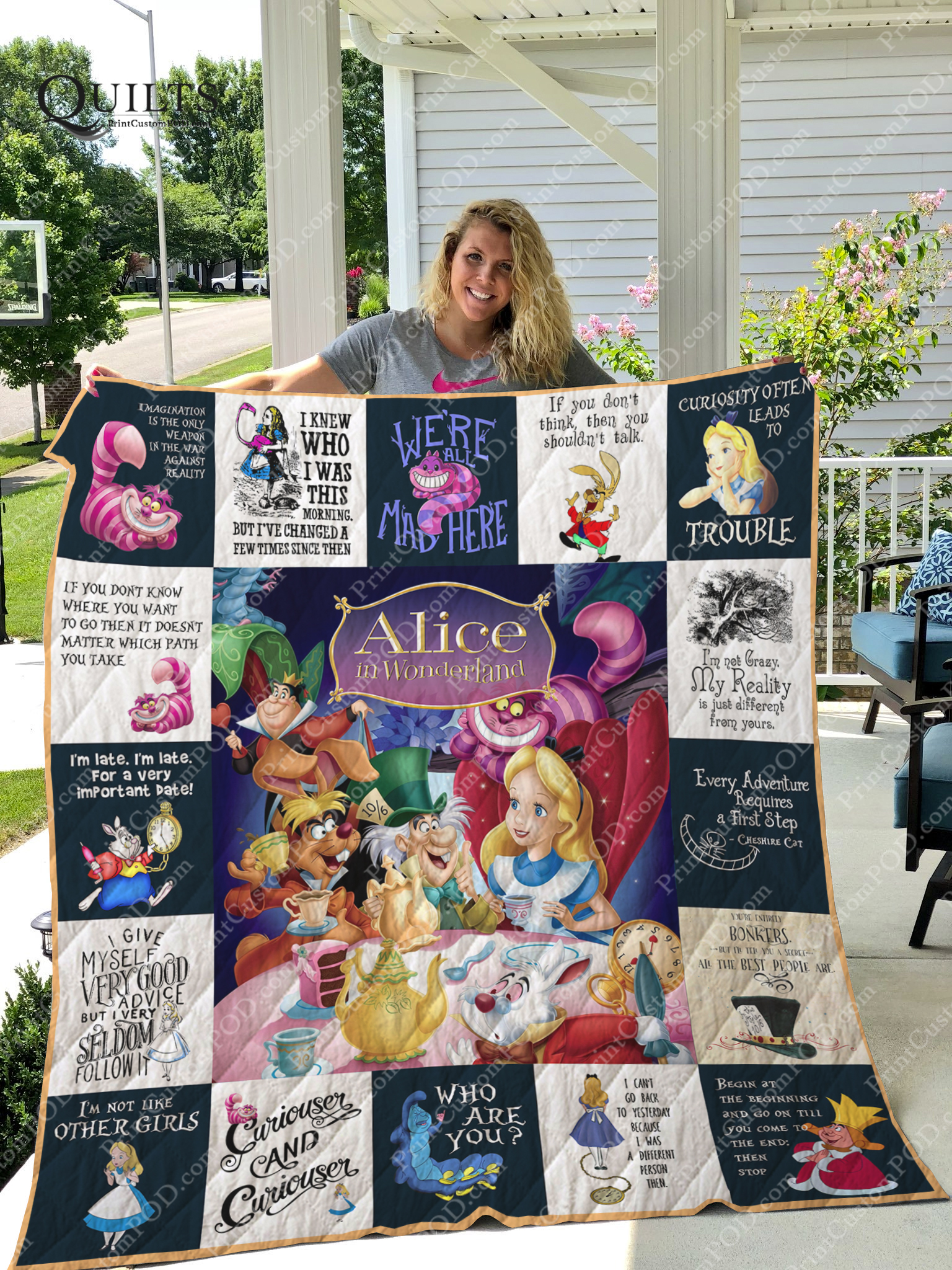 Alice in Wonderland Blanket Quilt B23