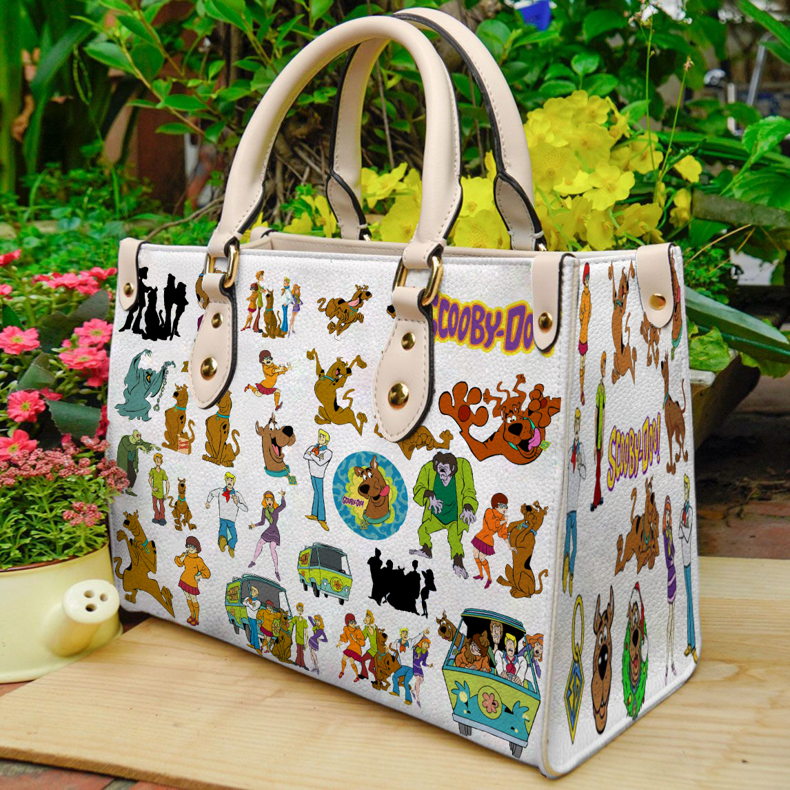 Scooby Doo Leather HandBag B21
