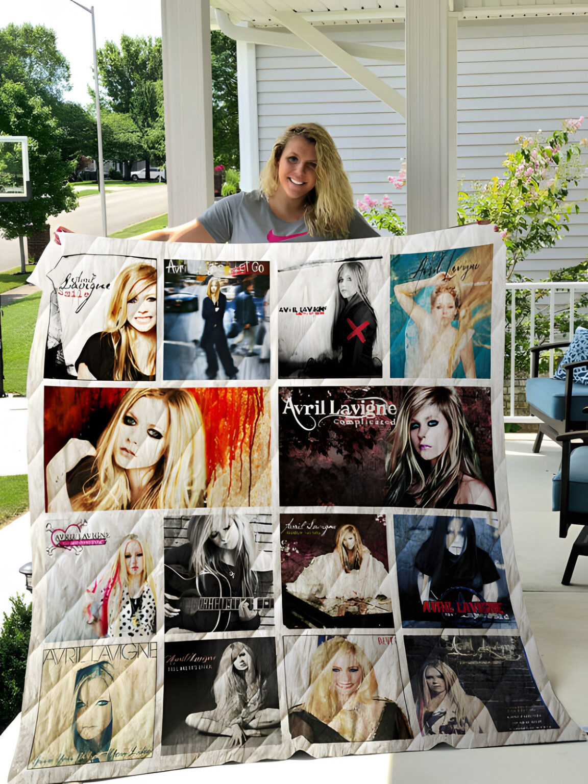 Avril Lavigne Blanket 1 Avril Lavigne Blanket