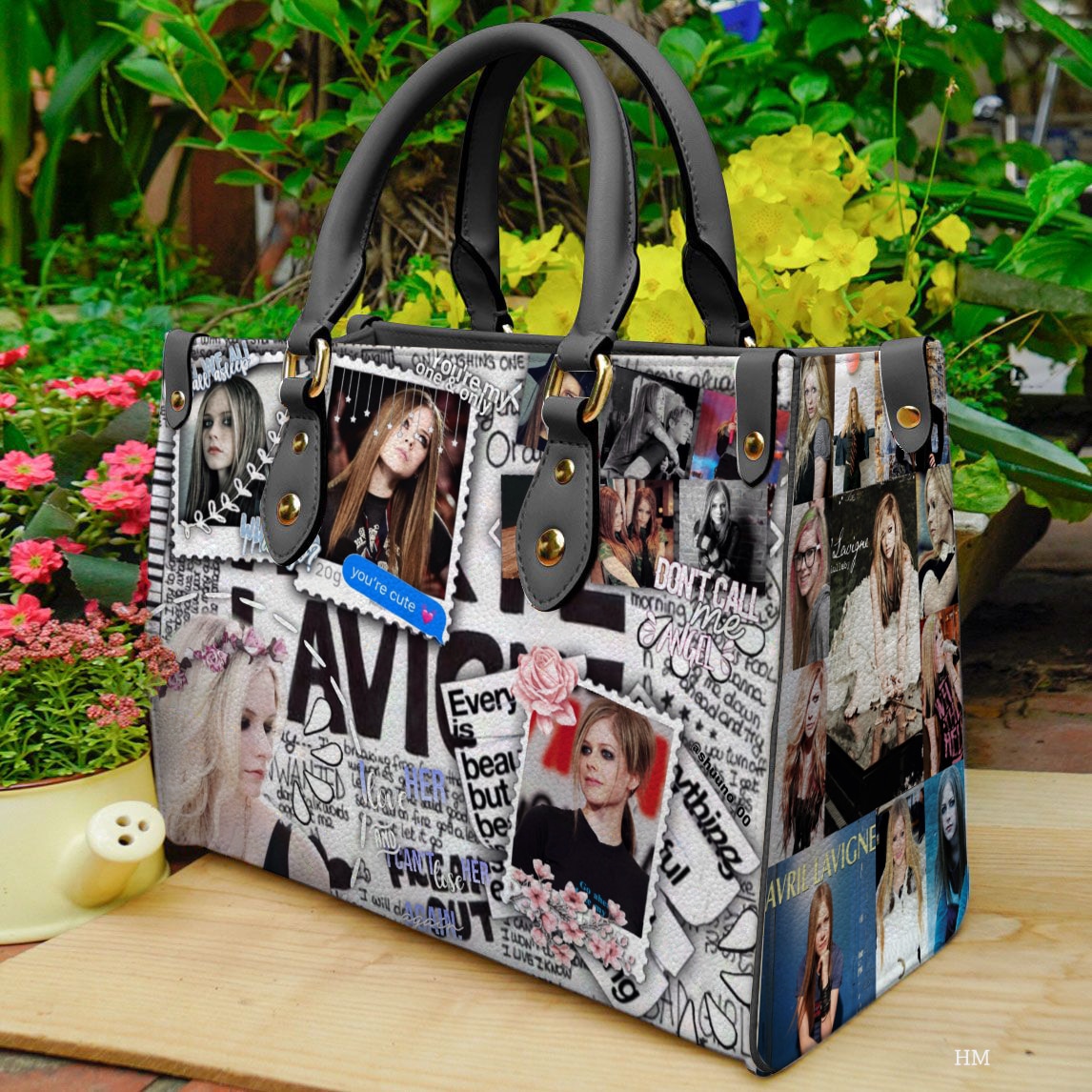 Avril Lavigne Leather Handbag 1 Avril Lavigne Leather Handbag