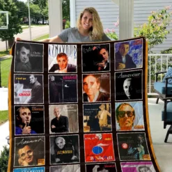 Charles Aznavour Blanket