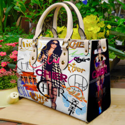 Cher Love A00 Leather Handbag