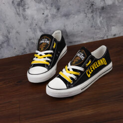 Cleveland Cavaliers Low Top Shoes