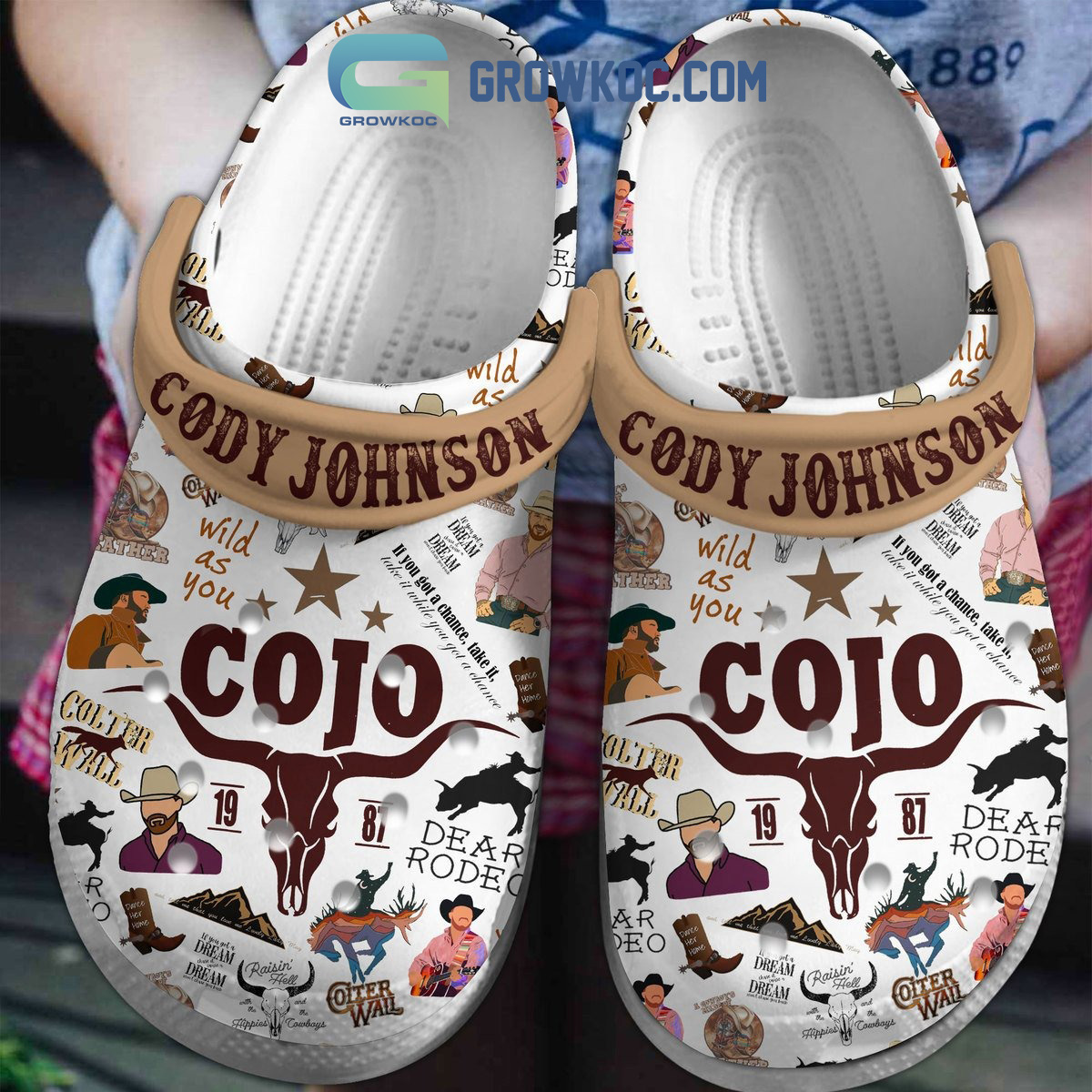 Cody Johnson Soft Clogs 1 Cody Johnson Soft Clogs