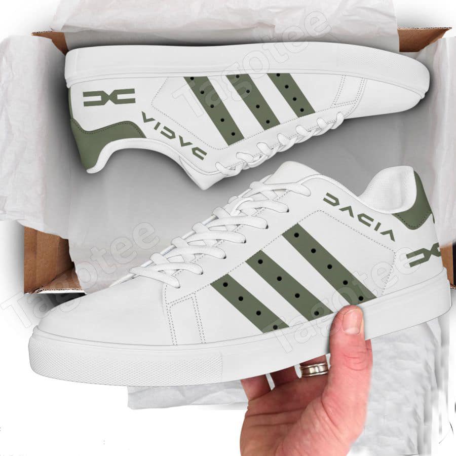 Dacia 3 Stan Smith Shoes 1 Dacia 3 Stan Smith Shoes