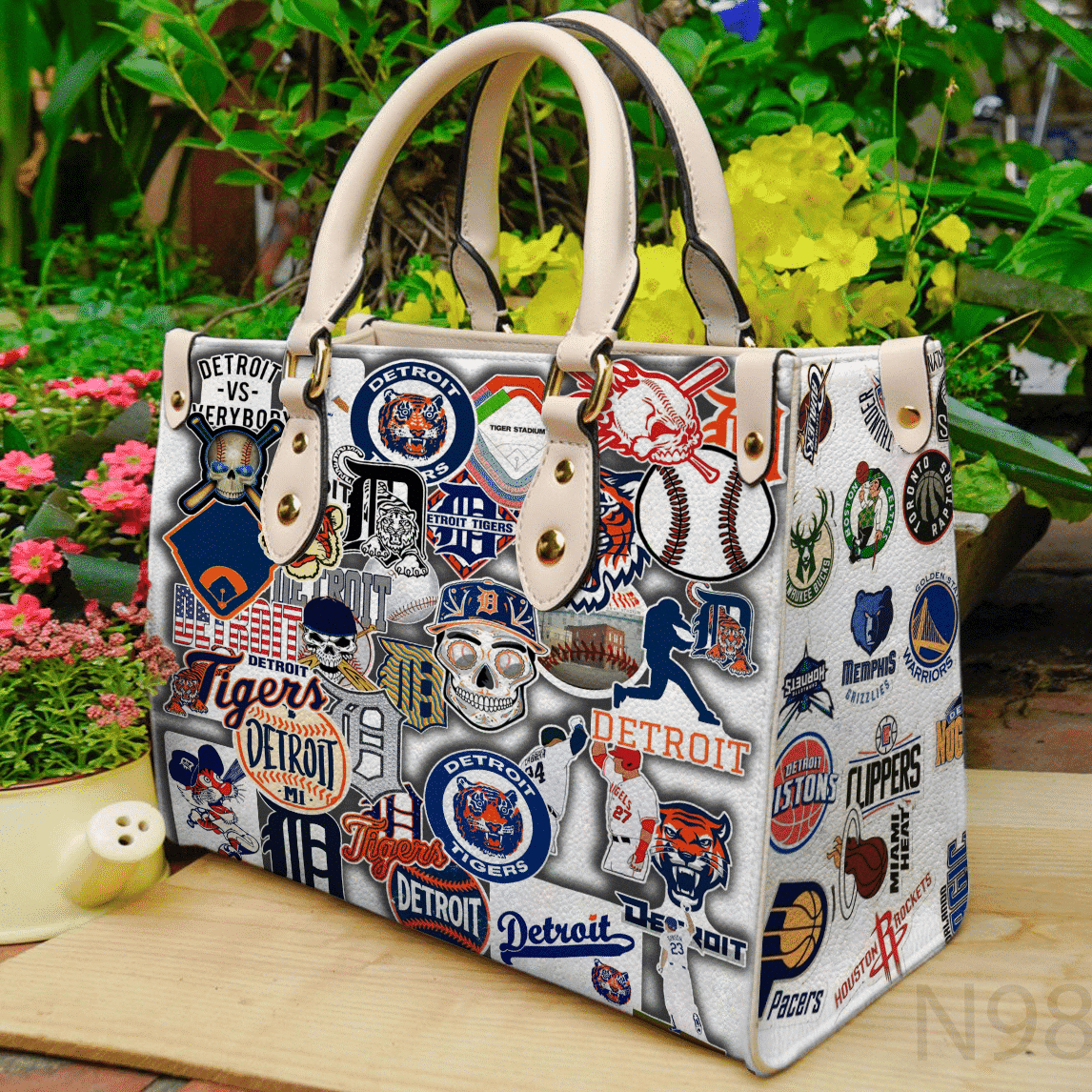 Detroit Tigers Leather Handbag 1 Detroit Tigers Leather Handbag