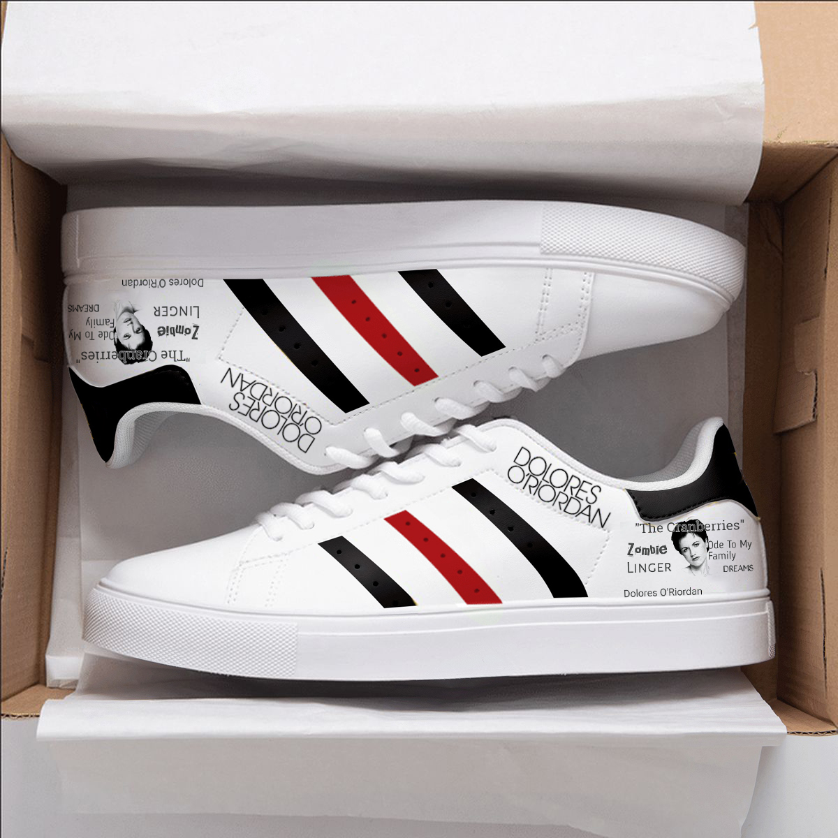 Dolores O’Riordan A Stan Smith Shoes 1 Dolores O’Riordan A Stan Smith Shoes