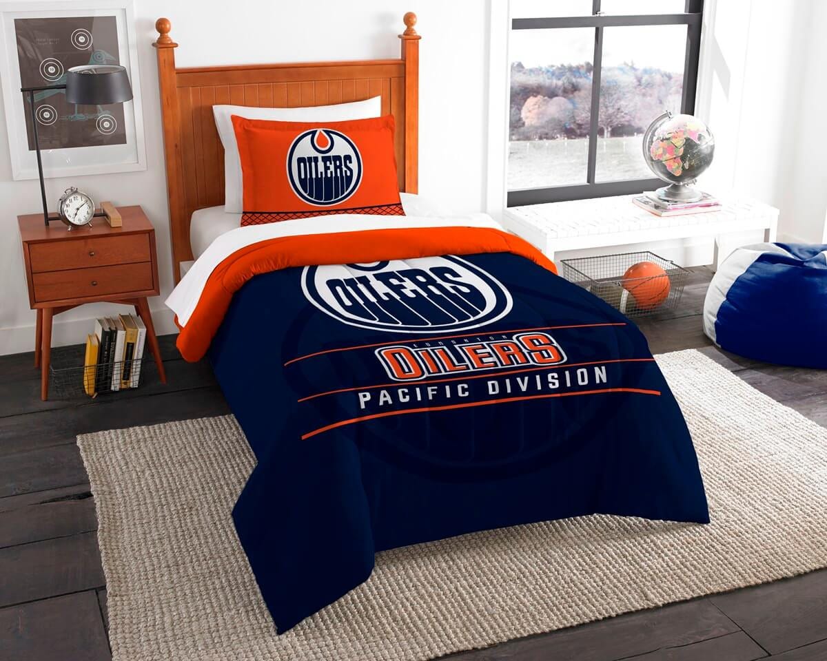 Edmonton Oilers 1 Bedding Set 1 Edmonton Oilers 1 Bedding Set