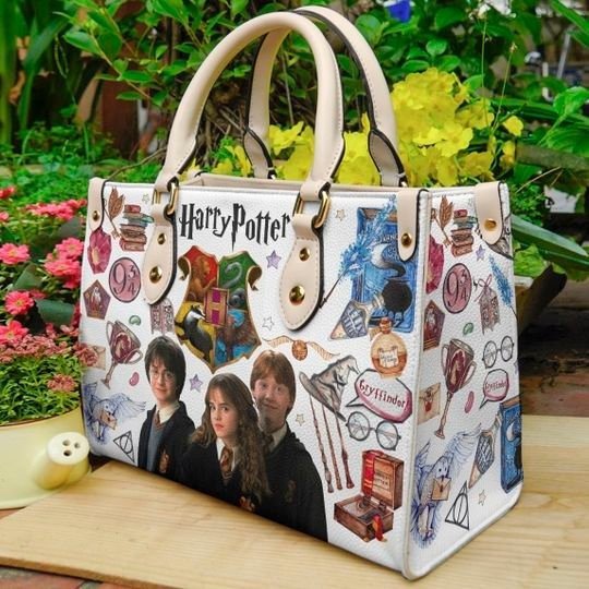 Harry Potter 10G White Leather Handbag 1 Harry Potter 10G White Leather Handbag