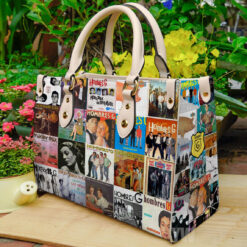 Hombres G Leather Handbag
