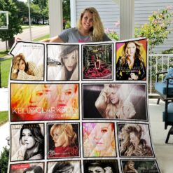 Kelly Clarkson Blanket
