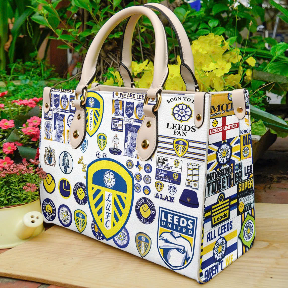 Leeds United Leather Handbag 1 Leeds United Leather Handbag