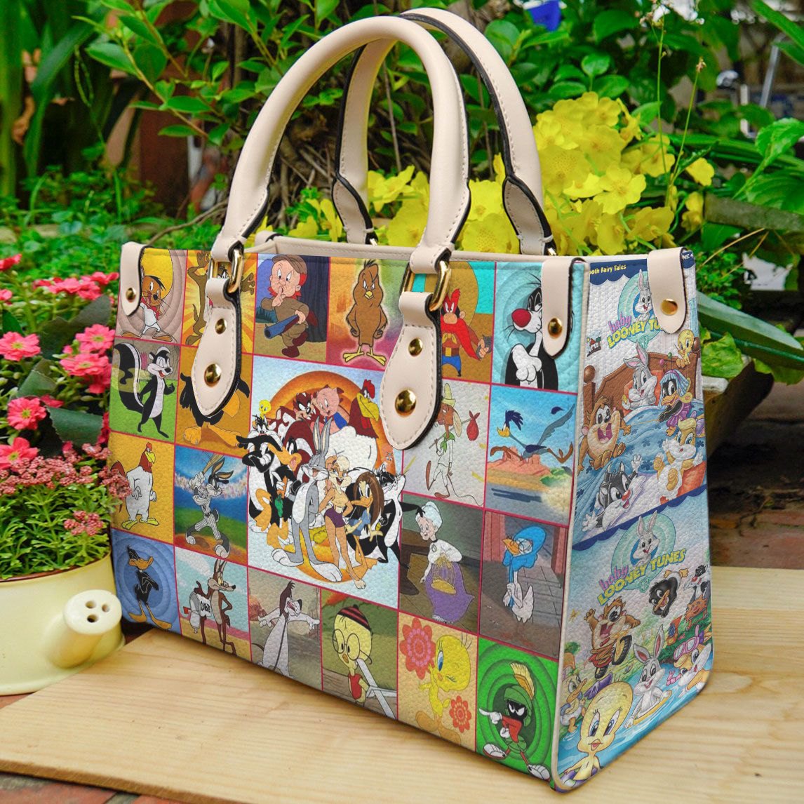 Looney Tunes Leather Handbag 1 Looney Tunes Leather Handbag