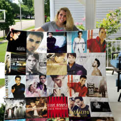 Luis Fonsi Blanket
