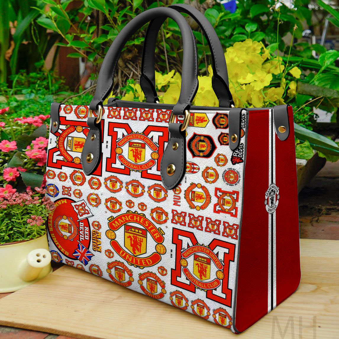 Manchester United Leather Handbag 1 Manchester United Leather Handbag