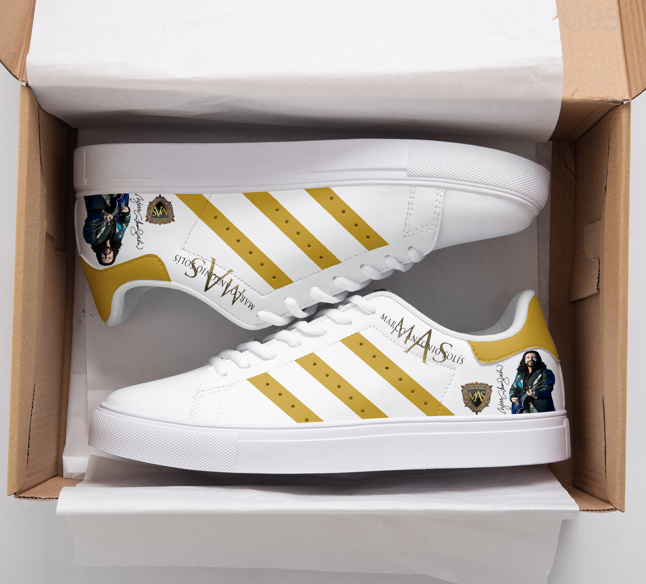 Marco Antonio Solís Stan Smith Shoes 1 Marco Antonio Solís Stan Smith Shoes