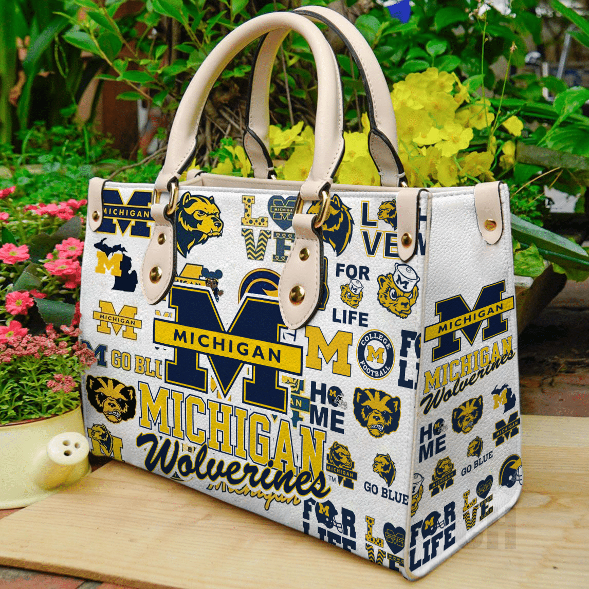 Michigan Wolverines Lover Leather Handbag 1 Michigan Wolverines Lover Leather Handbag