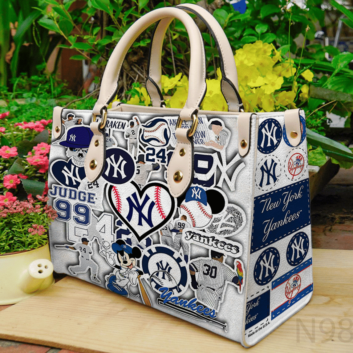 New York Yankees Limited Leather Handbag 1 New York Yankees Limited Leather Handbag