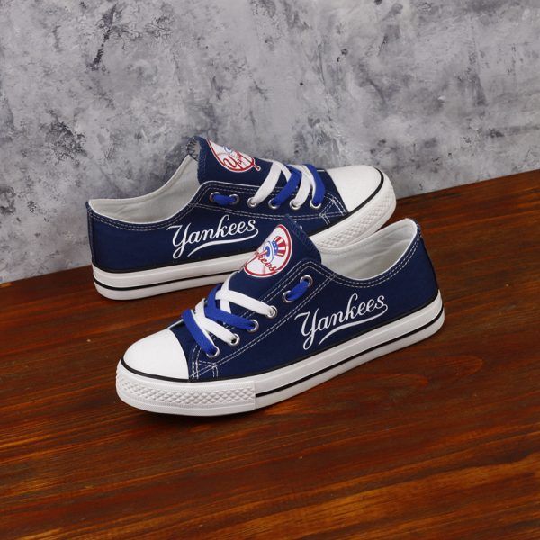 New York Yankees Low Top Shoes 1 New York Yankees Low Top Shoes
