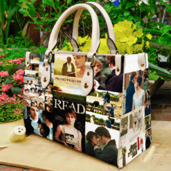Orgullo Y Prejuicio Leather Handbag