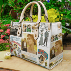 Orgullo Y Prejuicio Leather Handbag