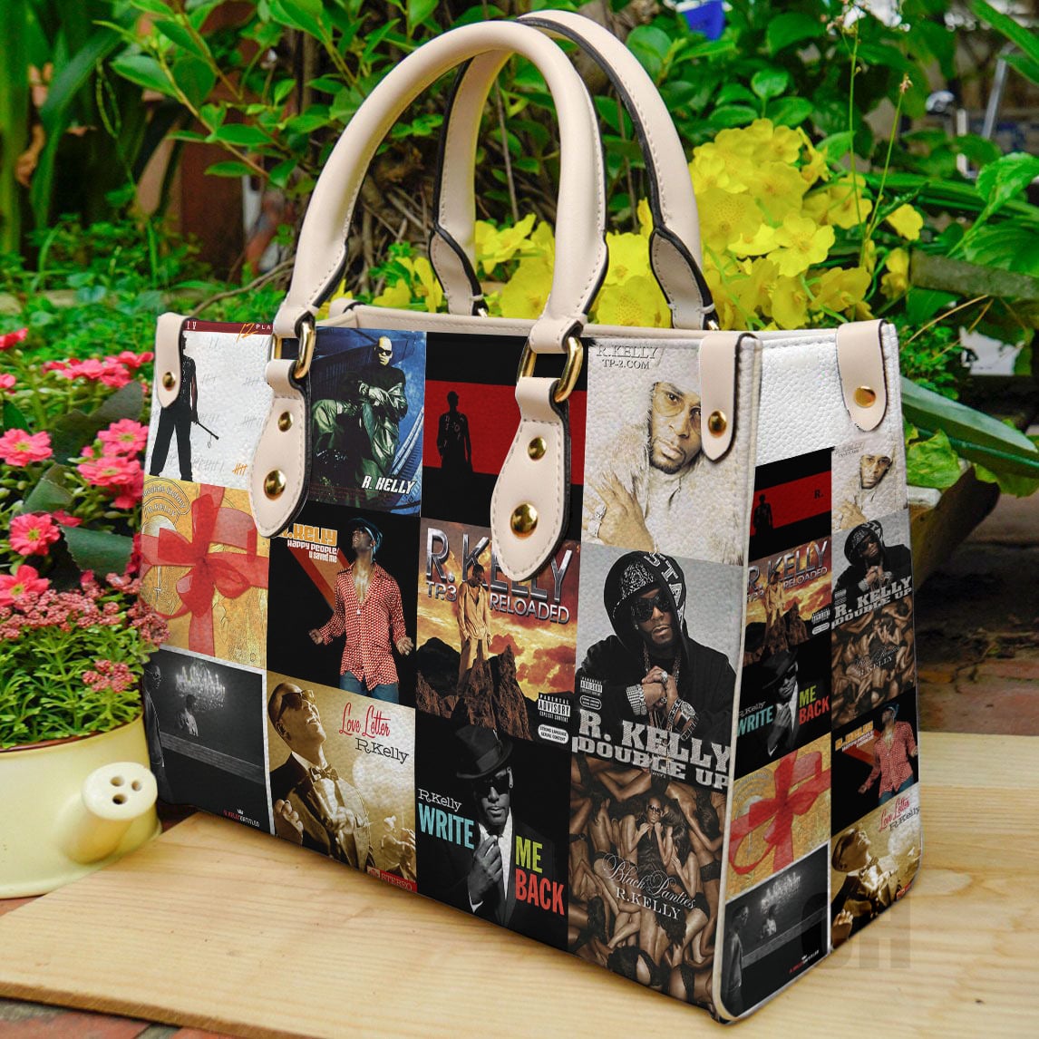 R. Kelly Leather Handbag 1 R. Kelly Leather Handbag