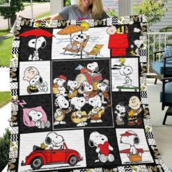 Snoopy Love Blanket