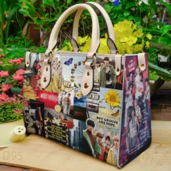Stray Kids 1G Leather Handbag
