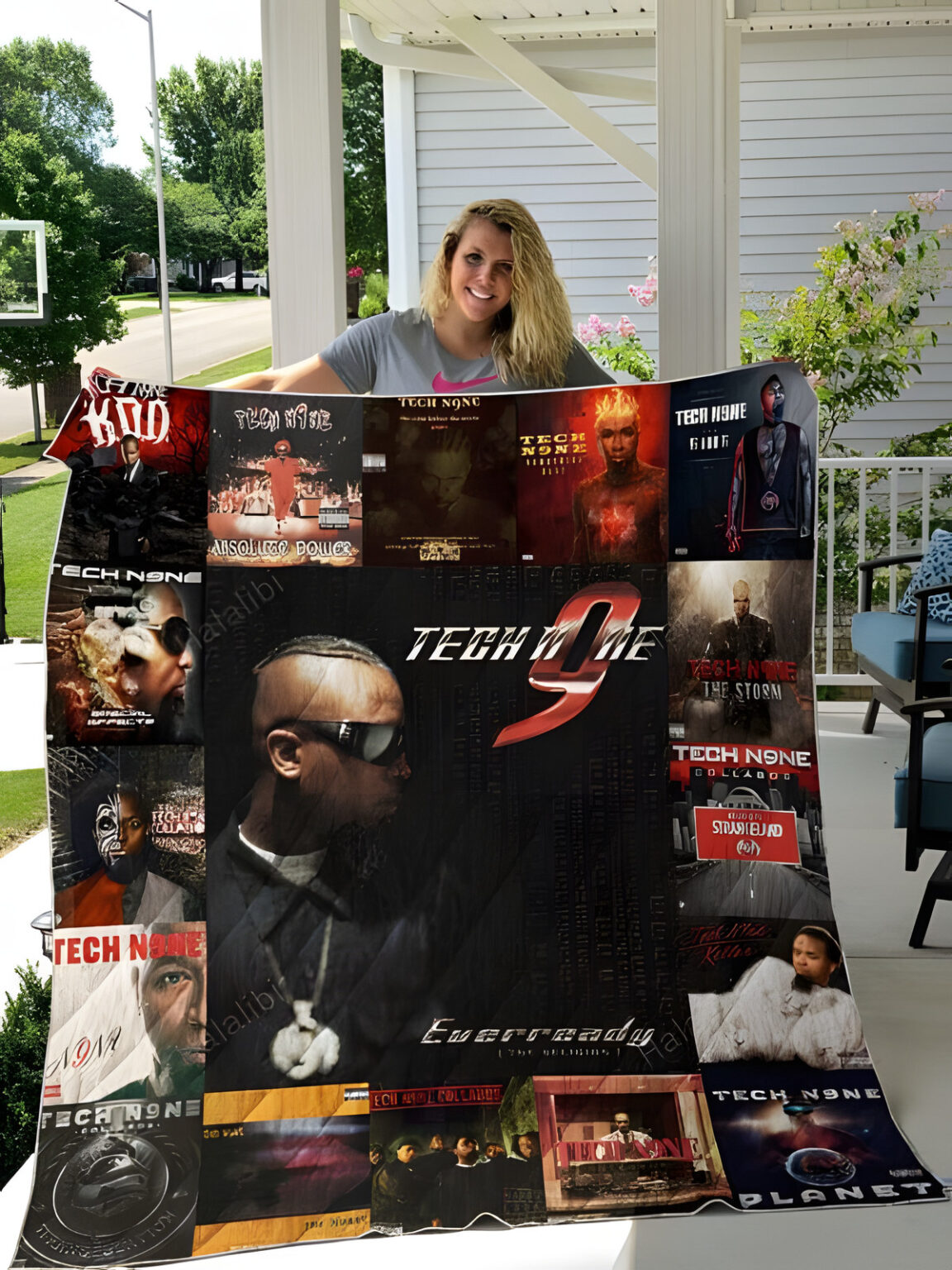 Tech N9NE Blanket 1 Tech N9NE Blanket
