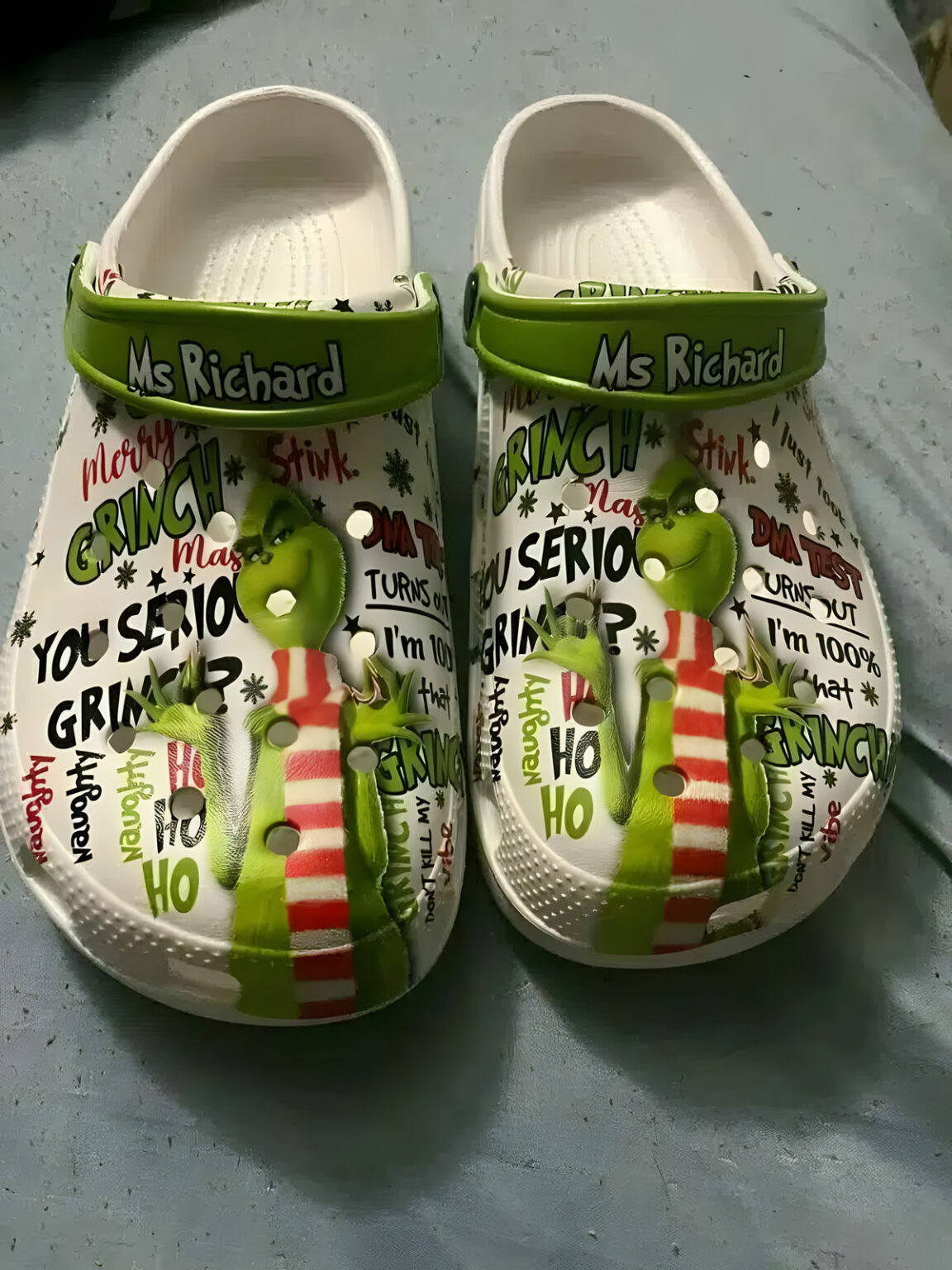 The Grinch Lover I00 Soft Clogs 1 The Grinch Lover I00 Soft Clogs