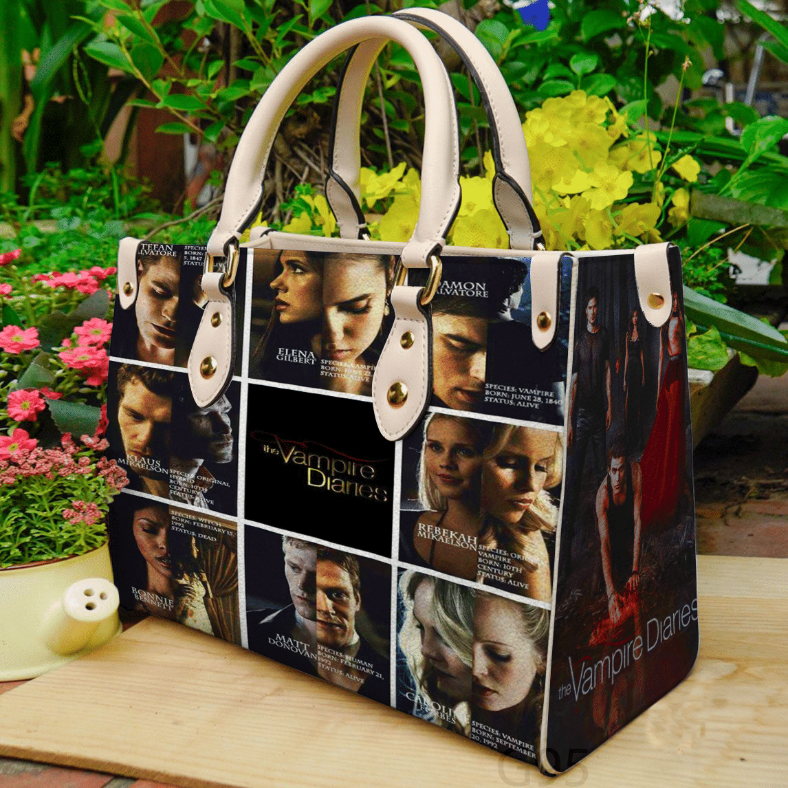 The Vampire Diaries 1 Leather Handbag 1 The Vampire Diaries 1 Leather Handbag