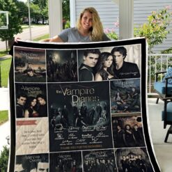 The Vampire Diaries Lover Blanket