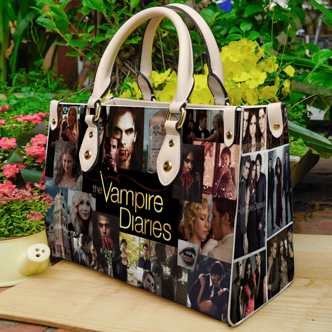 The Vampire Diaries Lover Leather Handbag 1 The Vampire Diaries Lover Leather Handbag