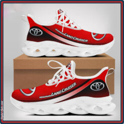Toyota Land Cruiser Max Soul Shoes