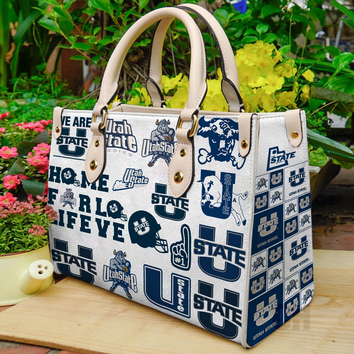 Utah State Aggies Leather Handbag 1 Utah State Aggies Leather Handbag