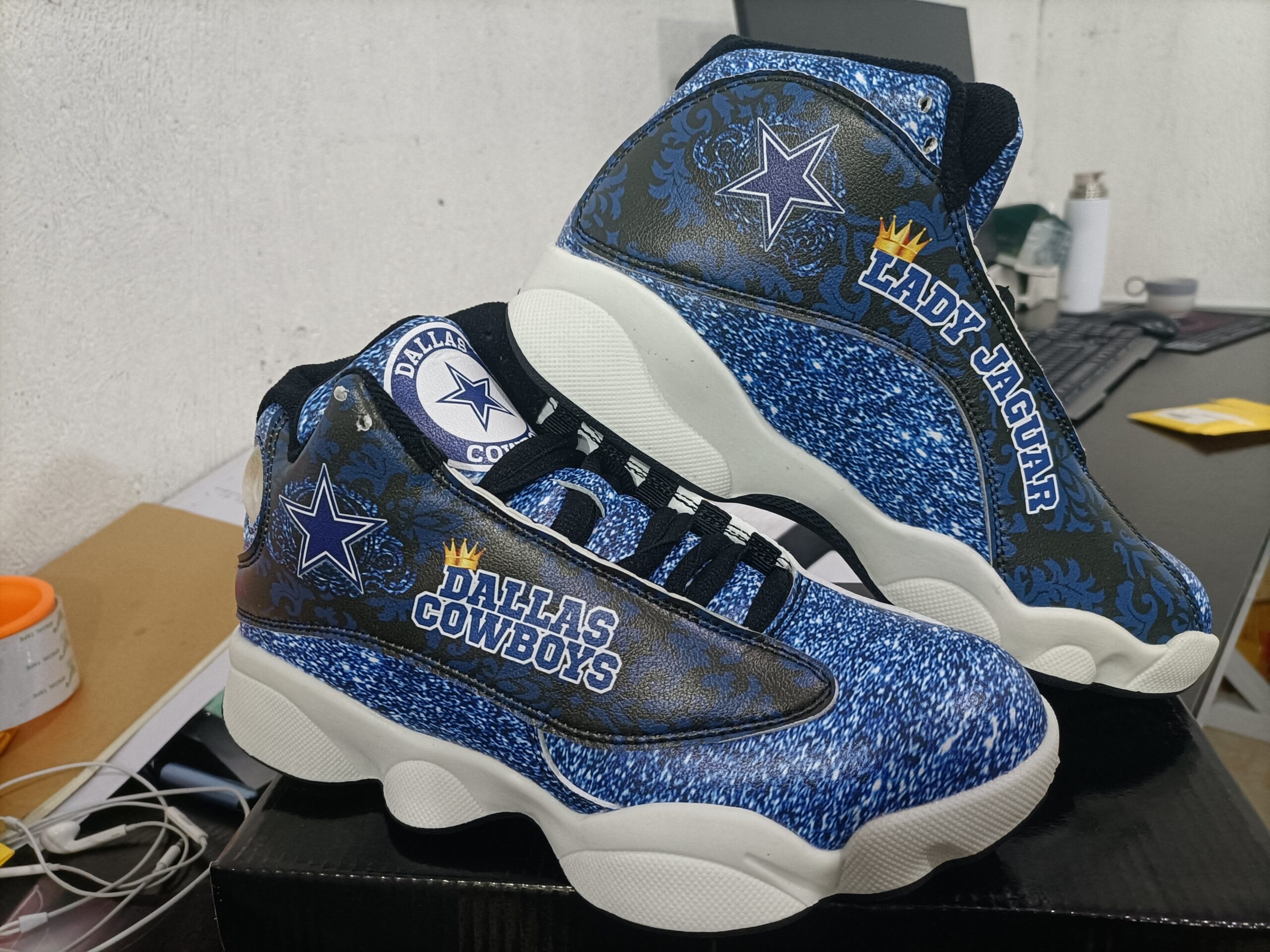 Detroit Pistons Limited Edition Jordan 13 6 Detroit Pistons Limited Edition Jordan 13 - Image 6